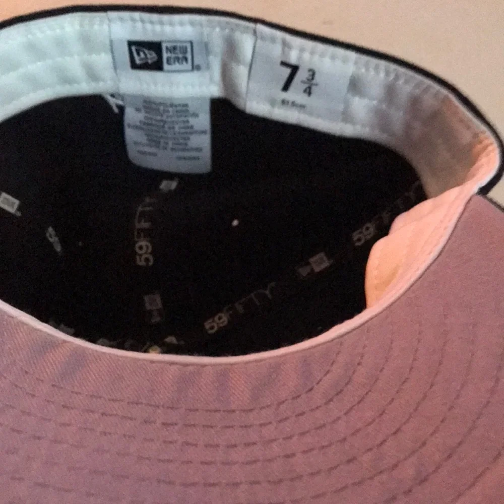 New Era 59FIFTY Brooklyn Script Navy Blue Fitted Hat Cap Size 7 3/4 NYC